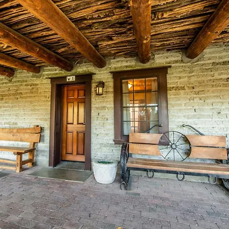 Tanque Verde Guest Ranch-2